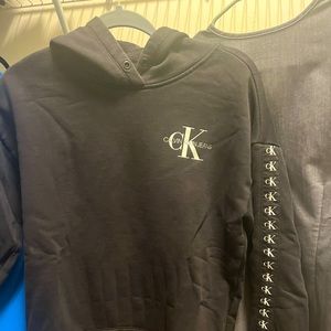 Calvin Klein crop sweatshirt